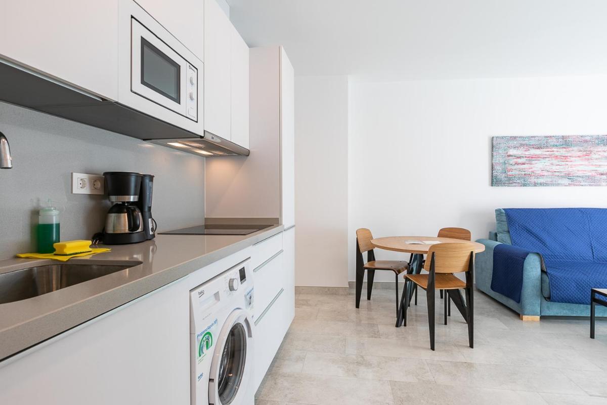 Apartamentos Guerrero 3 Torre Del Mar Bagian luar foto