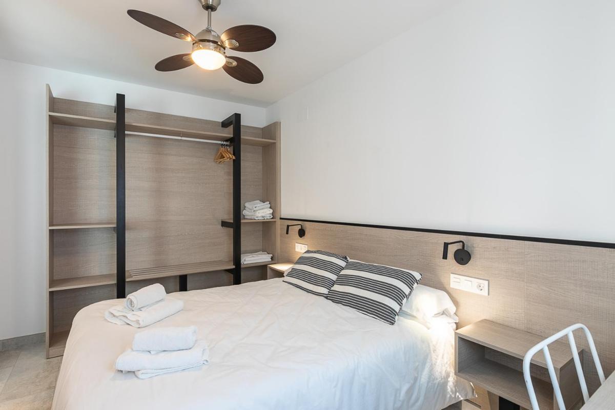 Apartamentos Guerrero 3 Torre Del Mar Bagian luar foto